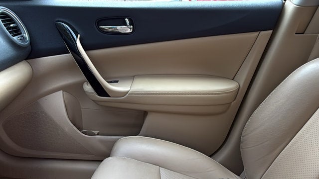 2010 Nissan Maxima 3.5 SV