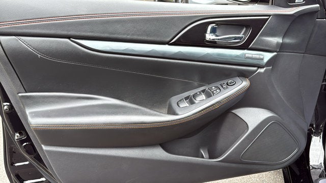2019 Nissan Maxima SR