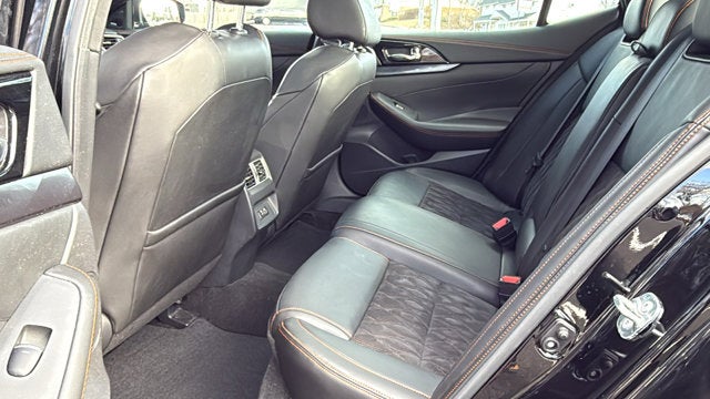 2021 Nissan Maxima SR