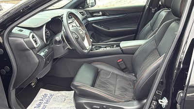 2023 Nissan Maxima SR