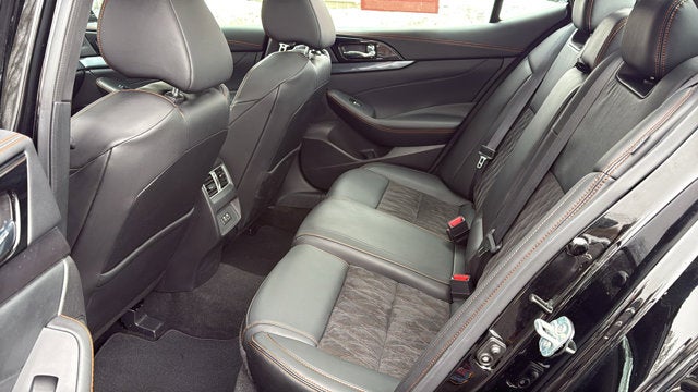 2023 Nissan Maxima SR