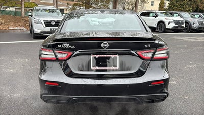 2023 Nissan Maxima SR