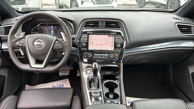 2023 Nissan Maxima SR