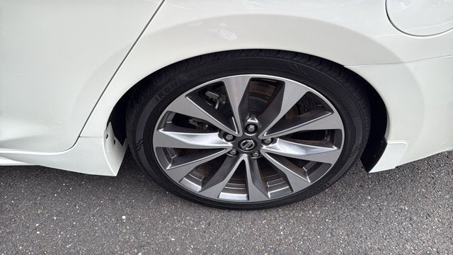 2021 Nissan Maxima Platinum