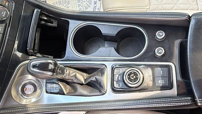 2020 Nissan Maxima Platinum