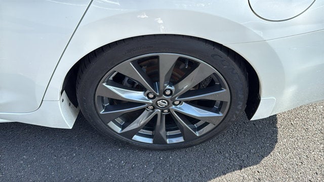 2020 Nissan Maxima Platinum