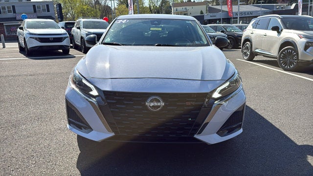 2024 Nissan Altima SR