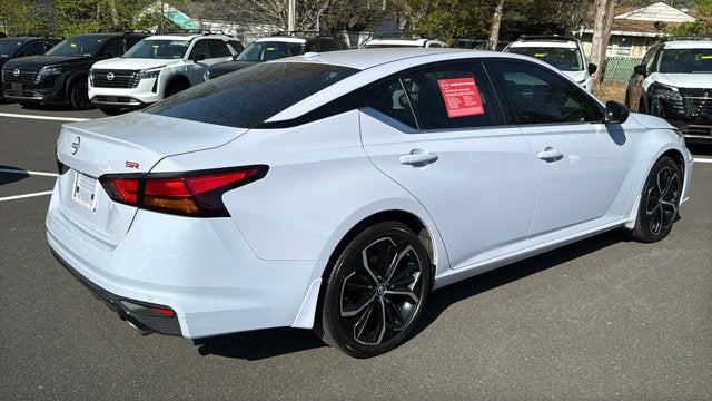 2024 Nissan Altima SR