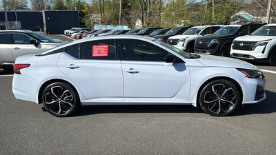 2024 Nissan Altima SR