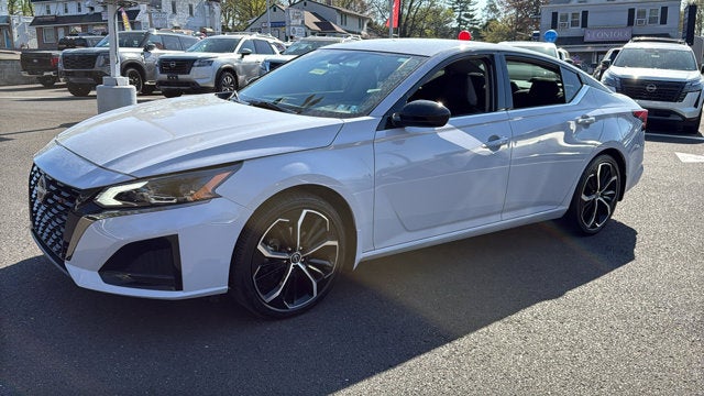 2024 Nissan Altima SR