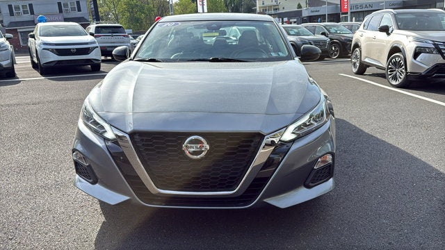 Used 2020 Nissan Altima SR with VIN 1N4BL4CV1LN304045 for sale in Feasterville-Trevose, PA