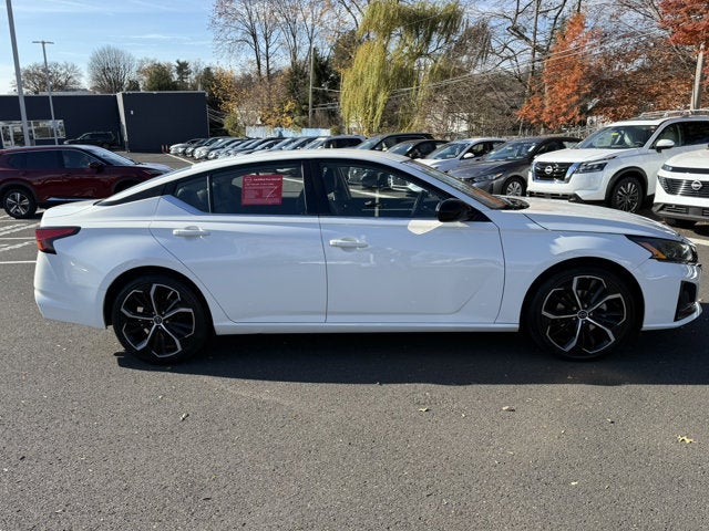 2024 Nissan Altima SR