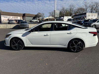 2024 Nissan Altima SR