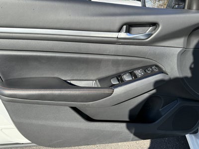 2024 Nissan Altima SR