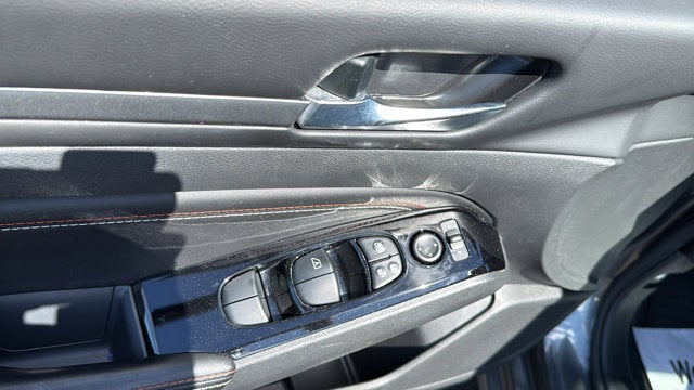 2023 Nissan Altima SR