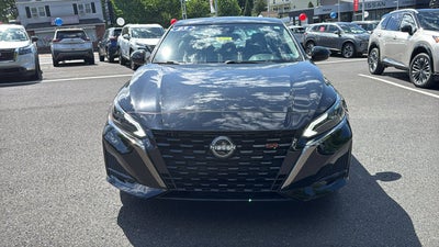 2023 Nissan Altima SR