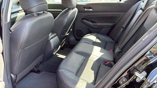 2023 Nissan Altima SR