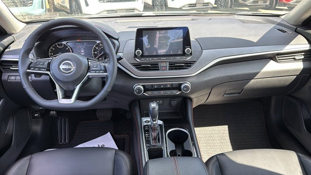 2023 Nissan Altima SR