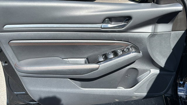 2023 Nissan Altima SR