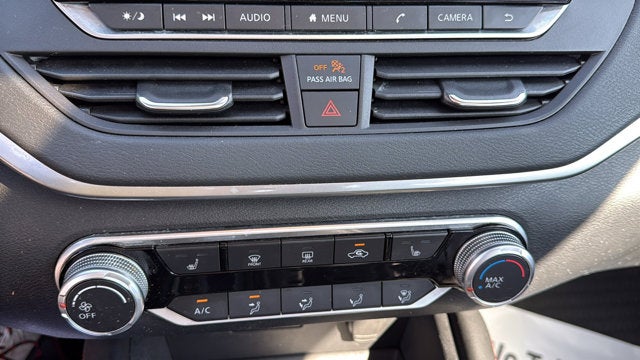 2021 Nissan Altima SR