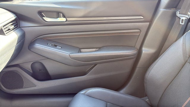 2021 Nissan Altima SR
