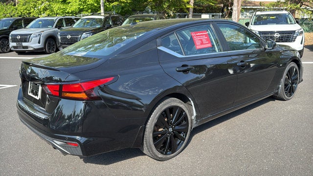 2021 Nissan Altima SR