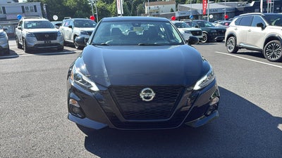2022 Nissan Altima SR