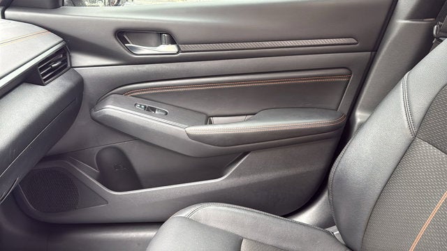 2021 Nissan Altima SR