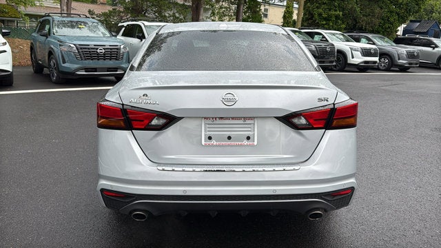 2021 Nissan Altima SR