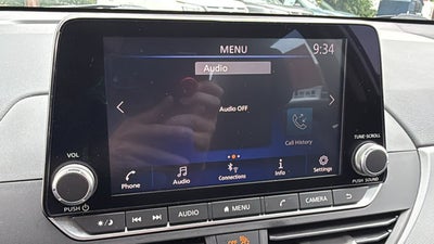 2024 Nissan Altima SR