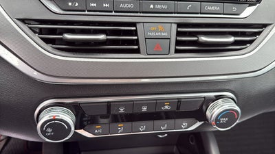 2024 Nissan Altima SR