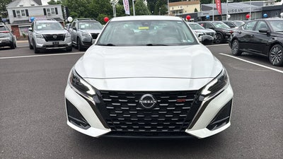 2024 Nissan Altima SR