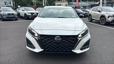 2023 Nissan Altima SR
