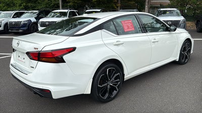 2023 Nissan Altima SR