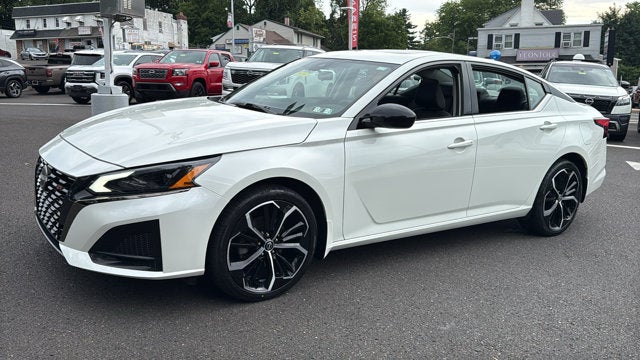 2023 Nissan Altima SR