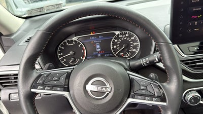 2023 Nissan Altima SR