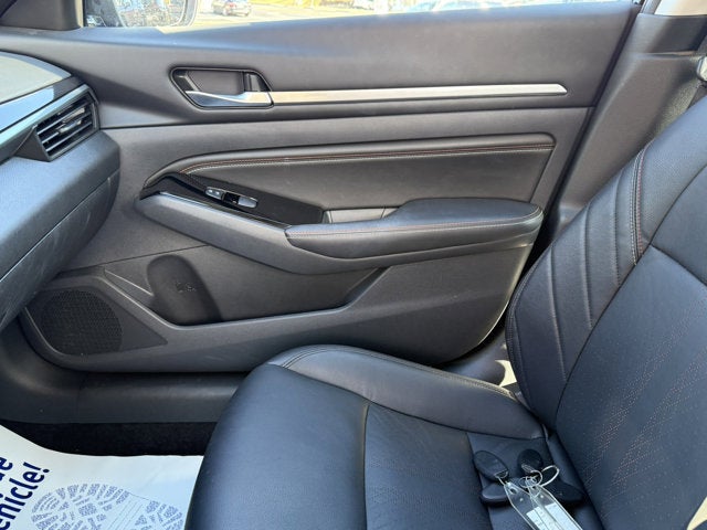 2023 Nissan Altima SR