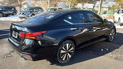 2020 Nissan Altima SV