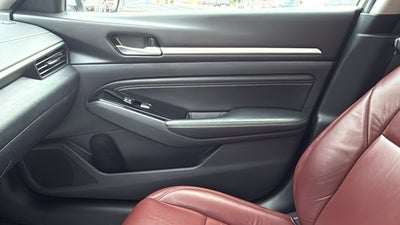 2021 Nissan Altima SV