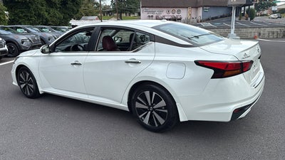 2021 Nissan Altima SV
