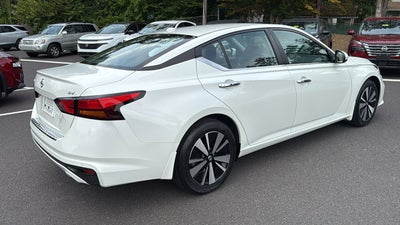 2021 Nissan Altima SV