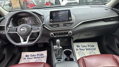 2021 Nissan Altima SV