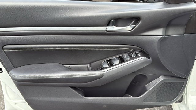 2021 Nissan Altima SV