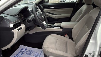 2024 Nissan Altima SV