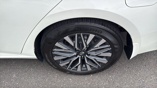 2024 Nissan Altima SV