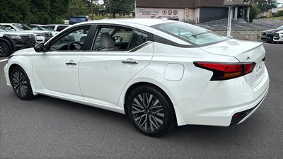 2024 Nissan Altima SV