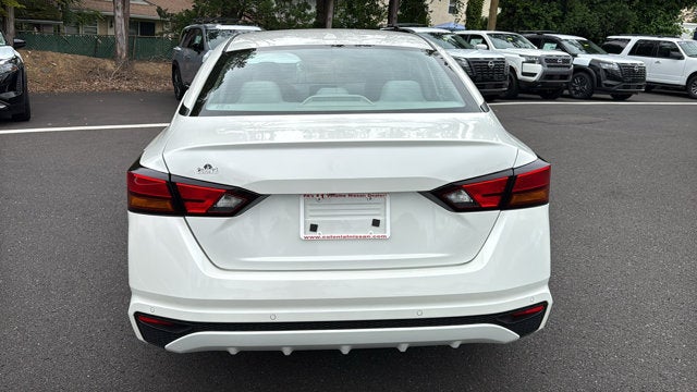 2024 Nissan Altima SV