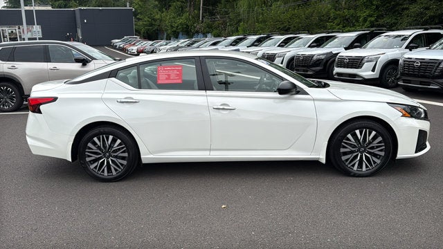 2024 Nissan Altima SV