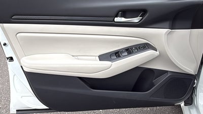 2024 Nissan Altima SV