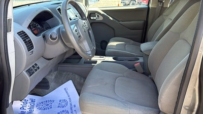 2016 Nissan Frontier SV